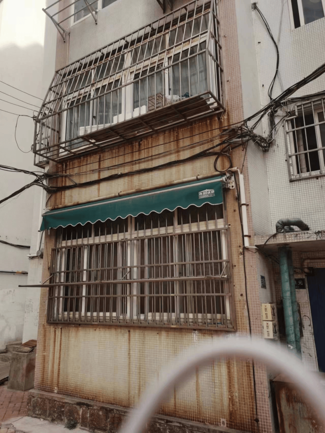 老房改造必看<strong></p>
<p>老房改造
</strong>！抓住核心痛點(diǎn)讓家居“重生”:老房改造
